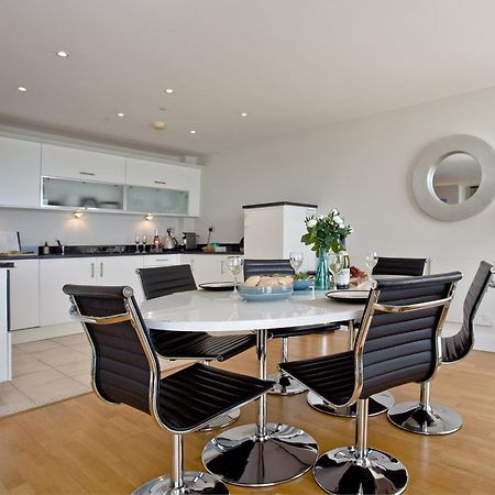 The Penthouse Bay View Apartment Westward Ho!  Bagian luar foto