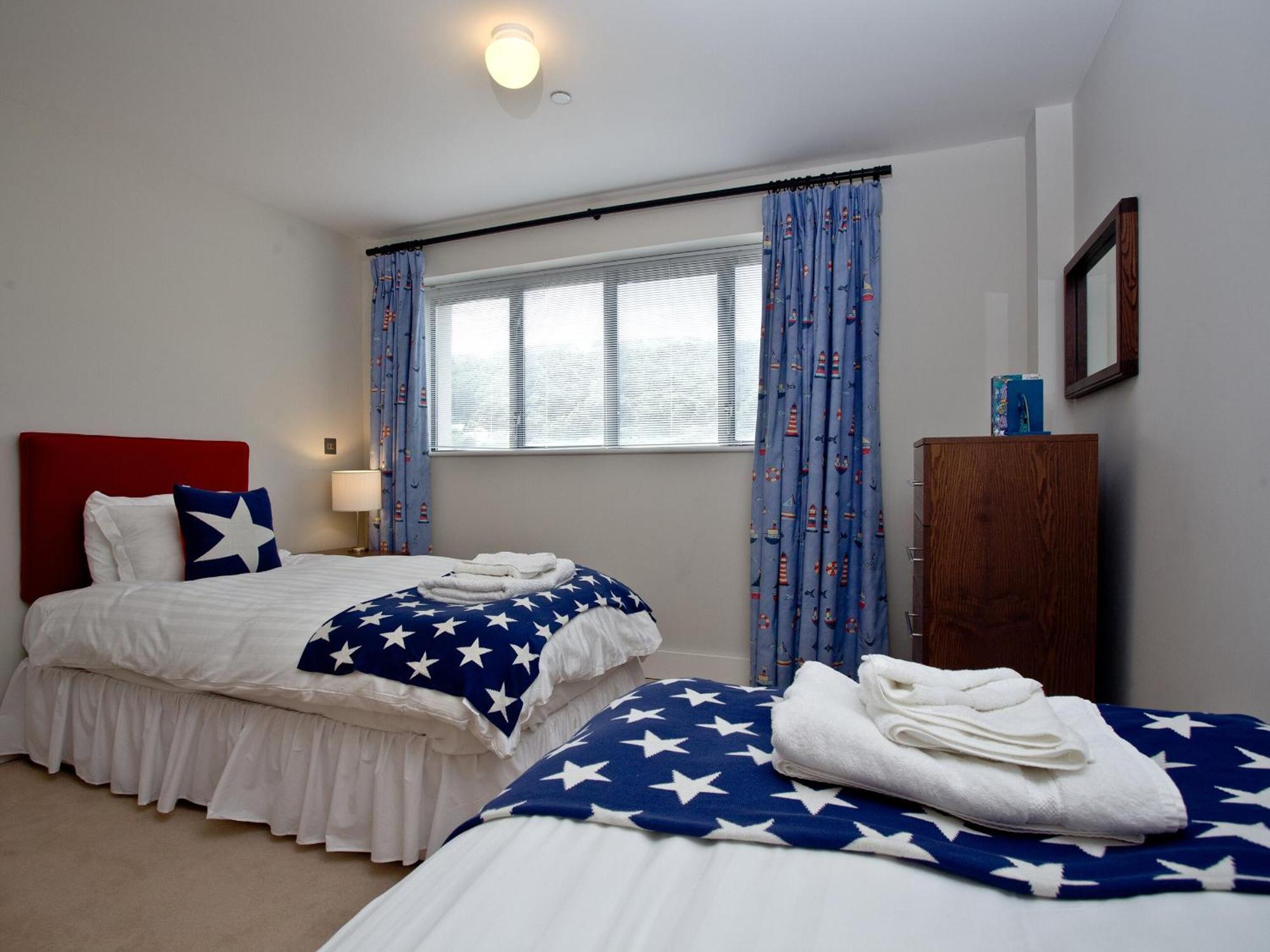 The Penthouse Bay View Apartment Westward Ho!  Bagian luar foto
