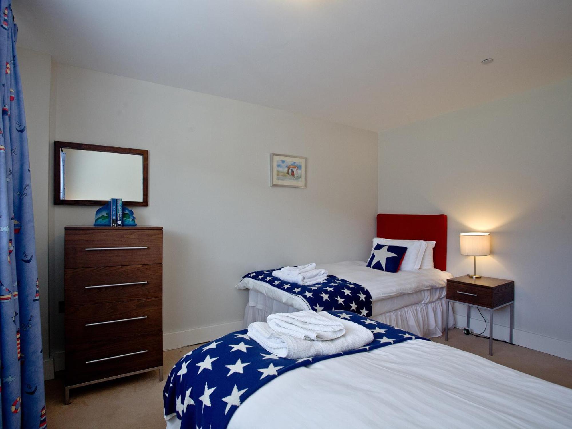 The Penthouse Bay View Apartment Westward Ho!  Bagian luar foto